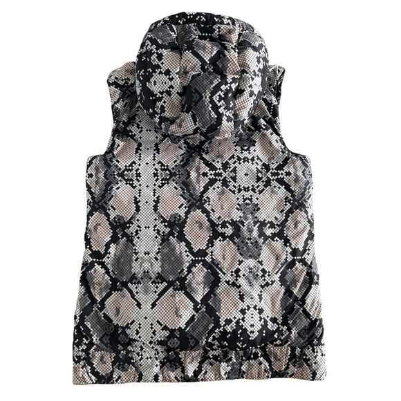 Lululemon The Fluffiest Vest Black Ziggy Snake Pink Black 650 Goose Down Sz 8 - Picture 13 of 14